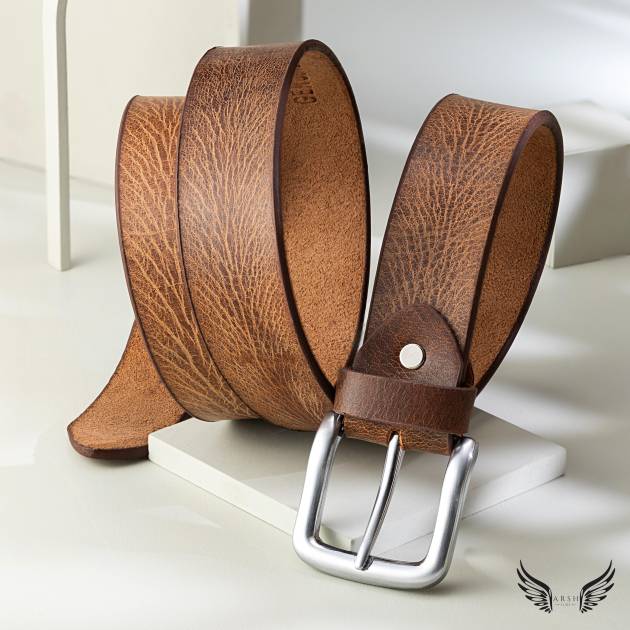 Elegant Light Brown Leather Belt