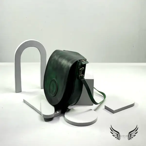 Elegant Pure Leather Ladies Handbag – Classic Style & Everyday Luxury - Image 3